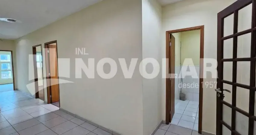 Prèdio comercial 416m2. tèrreo 2 lojas, intermediário salas para escritório, superior 2 salões.