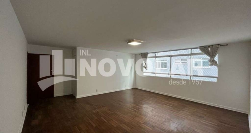 Apartamento para Venda em Higienópolis com 224m2 de área útil, 3 dormitórios sendo 1 suíte