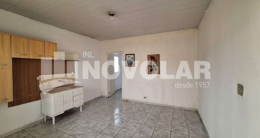 Casa com 1 quarto para alugar na Água Fria, São Paulo 