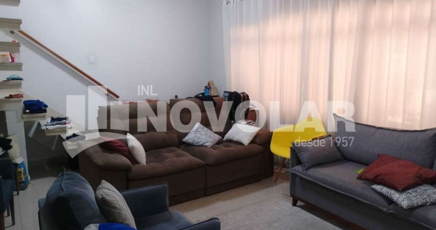 Sobrado com 215 metros quadrados de área útil, Vila Maria