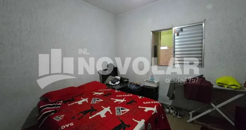 Imóvel para renda na Vila Medeiros,  5 residências com 1 ou 2 dormitórios. Com vagas de Garagem.