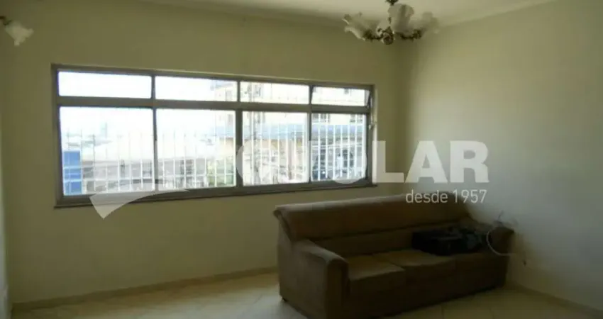 Casa Assobradada à Venda no Bairro Vila Maria - Próximo à Candelária
