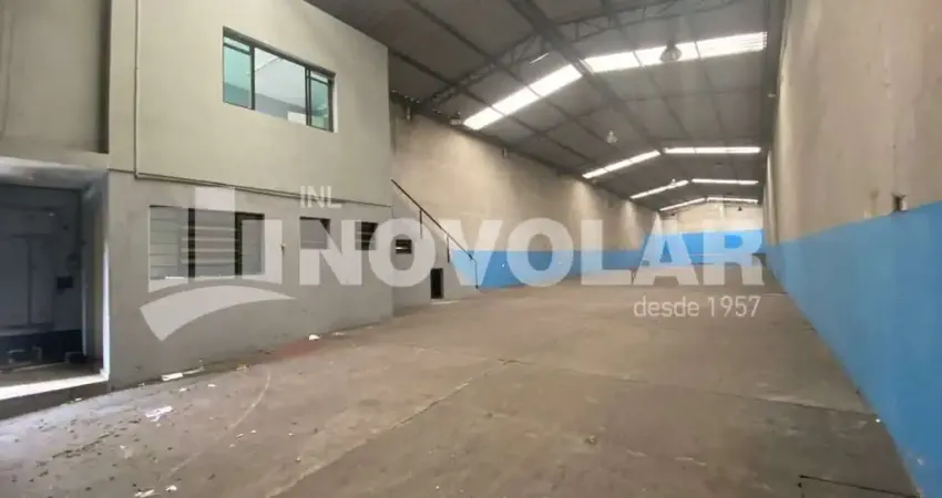 Galpão na Vila Maria com Plataforma 91,3M, Energia Trifásica. PD 6 metros.  Agende Visita.