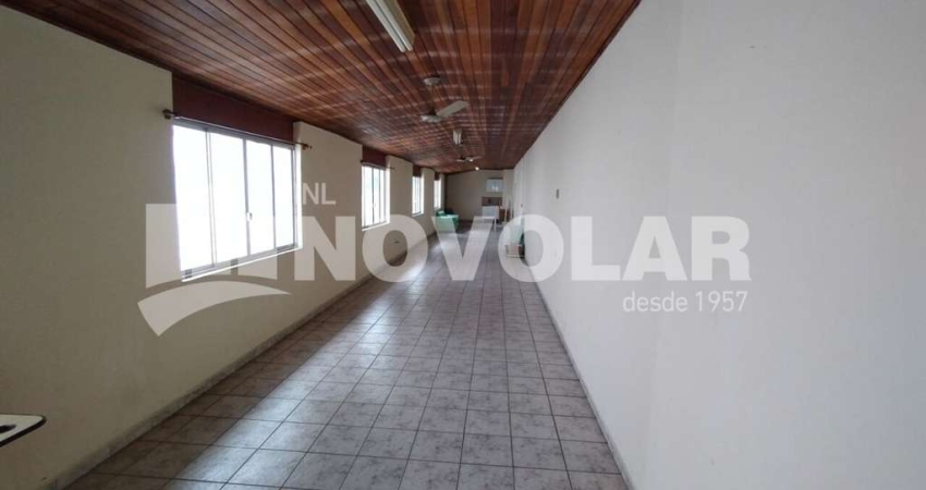 Sobrado Amplo para Locação na Vila Maria com 4 Dormitórios, Quintal e Conforto em Cada Detalhe