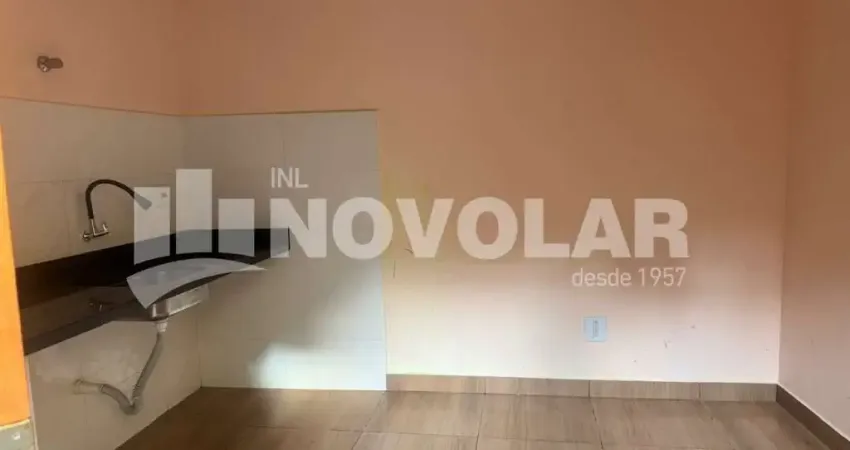 Excelente oportunidade para investidores.  imóvel com 3 moradias + salão comercial na vila maria!