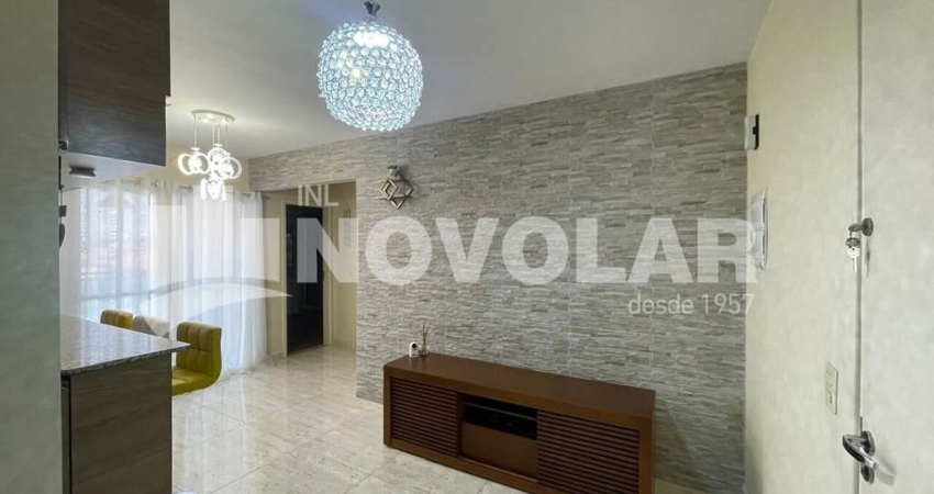 Apartamento na Vila Sabrina  com 2 Dormitórios e 2 Vagas