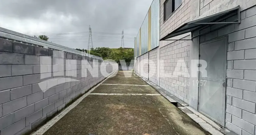 Galpão 600m2, pd 7metros no  jardim são jorge na cidade de arujá.