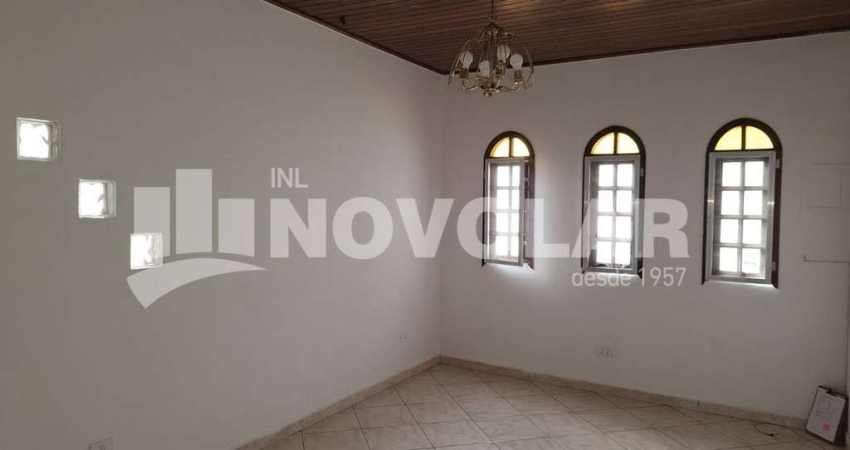 Casa Térrea Com 2 dormitórios na Vila Paulicéia