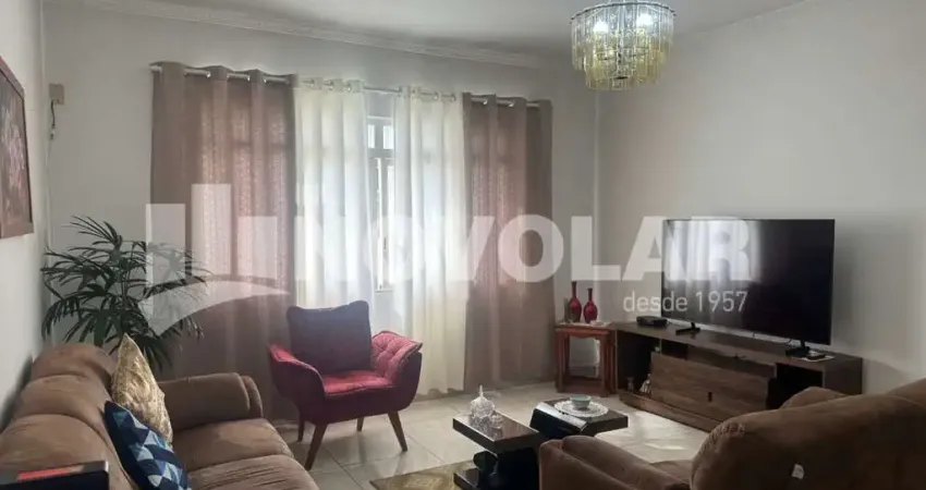 Casa térrea à venda no Jardim Japão com amplo terreno de 346m²