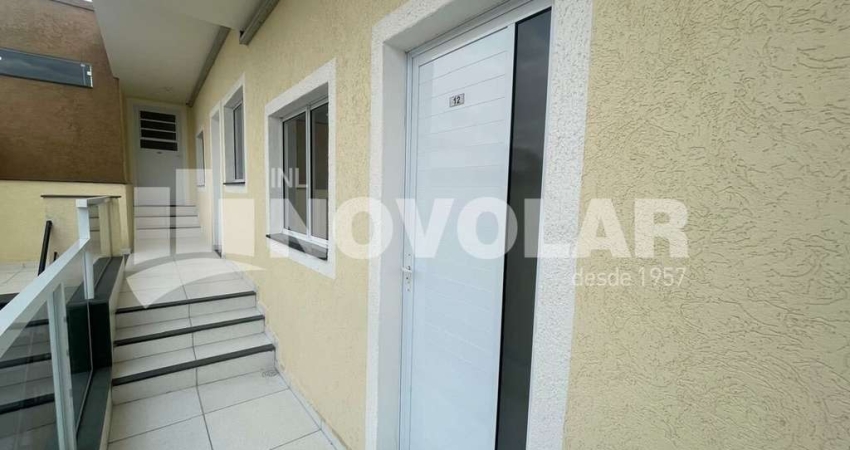 Casa em condomínio com 1 dormitório no Bairro da Vila Maria Alta