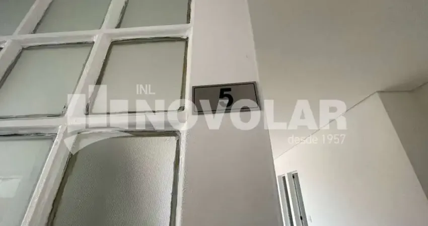 Casa em condomínio com 2 dormitórios na Av Conceição