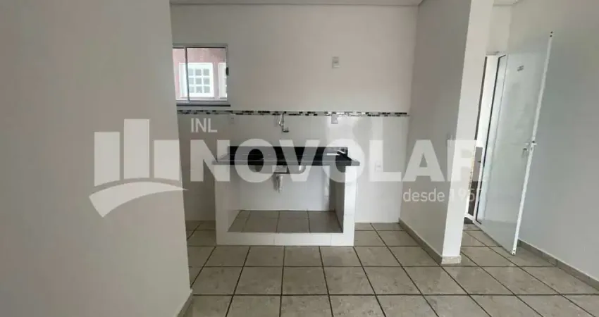 Casa em condomínio com 1 dormitório na Av Conceição