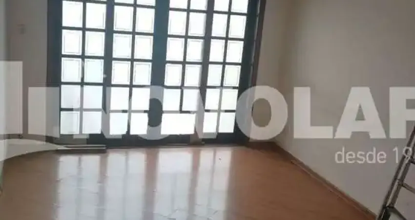 Casa com 3 quartos para alugar na Vila Maria Alta, São Paulo