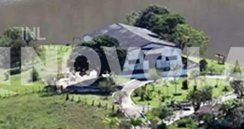 Fazenda com 5 salas à venda no Centro, Juquiá