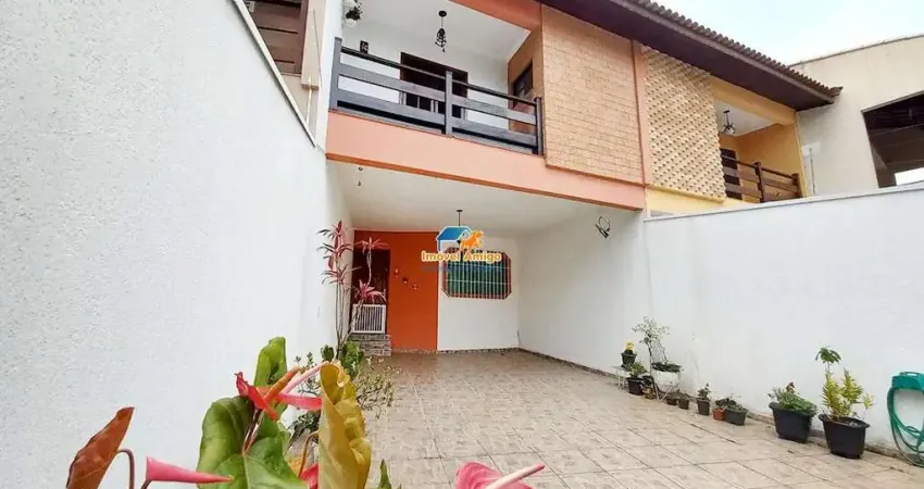 Sobrado amplo 3 dormitórios, 1suíte e 4 vagas no alto do bairro pinheirinho em santo andré. rara oportunidade em excelente condição!