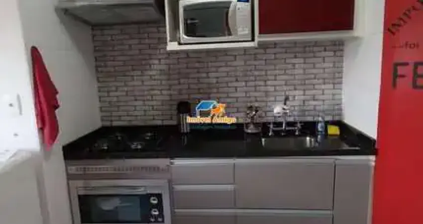 Apartamento semimobiliado com closet e churrasqueira em vila guiomar, santo andré