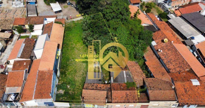 Terreno à venda na Rua Santa Helena, São João, Jacareí
