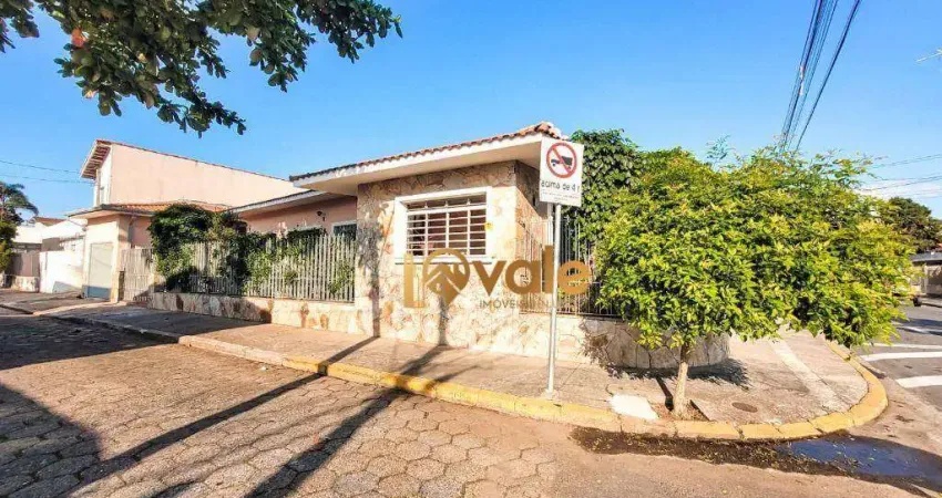 Casa com 3 quartos à venda na Rua Paraguaçu, Centro, Jacareí