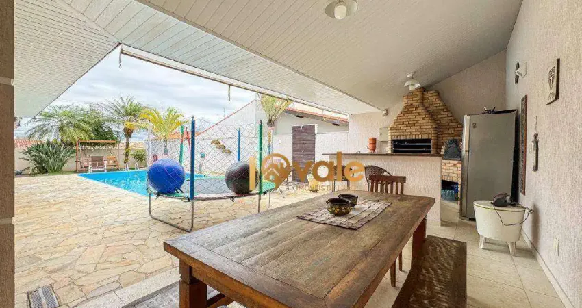 Casa com 3 quartos à venda na Rua Capitão João Pires de Souza, Jardim Altos de Santana I, Jacareí