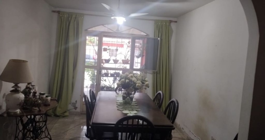 ÒTIMA CASA LINEAR EM NOVA IGUAÇU