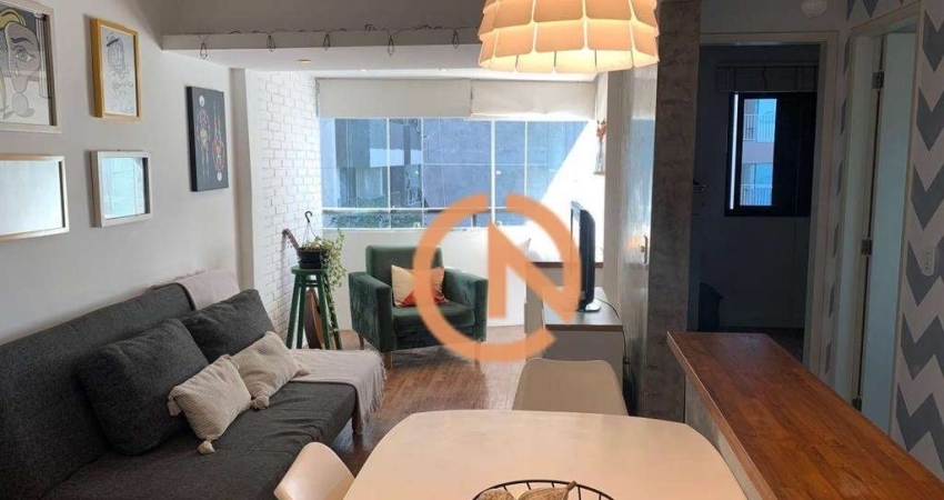Apartamento 2 quartos ( 1 suíte) 2 vagas de garagem em Moema
