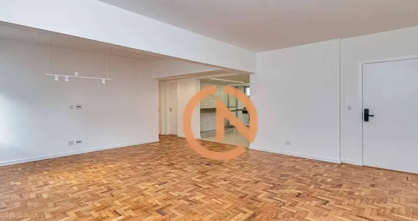 Apartamento reformado no jd paulista com 2 quartos sendo 1 suíte e 1 vaga