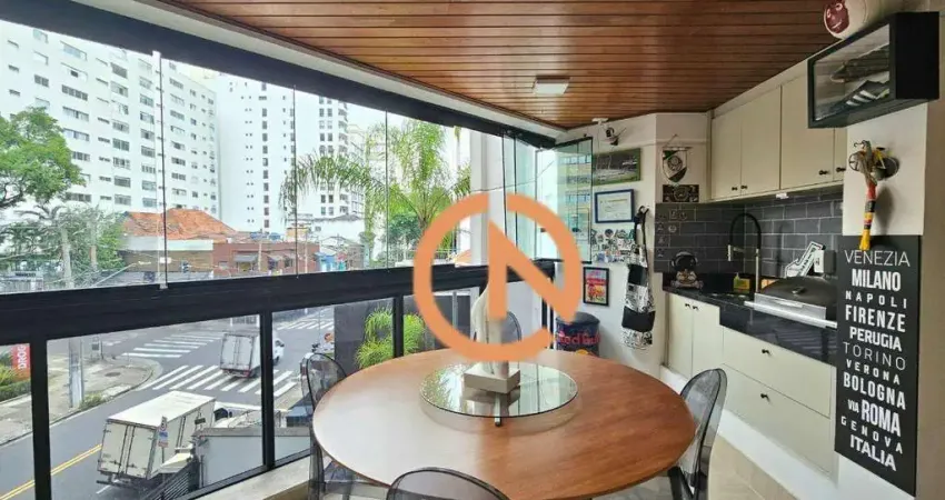 Apartamento em uma das ruas mais agradáveis dos Jardins.