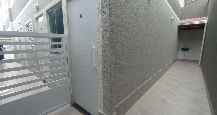 Viva com conforto e segurança em casa de condomínio no Mirim, Praia Grande-SP - Conheça já!