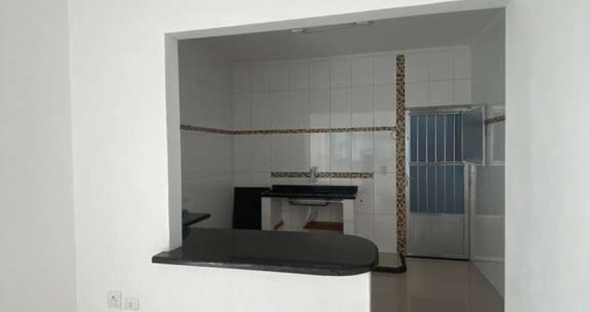 Oportunidade Imperdível: Casa de Condomínio à Venda em Praia Grande-SP, Canto do Forte - 2 dormitórios, 1 Sala, 1 Banheiro, 50m²!