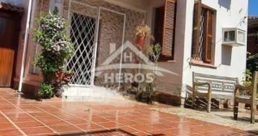 Casa com 4 quartos à venda na Travessa Luiz Rossetti, 31, Azenha, Porto Alegre