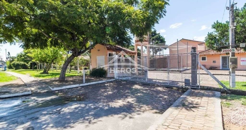 Casa em condomínio fechado com 2 quartos à venda na Avenida Edgar Pires de Castro, 2600, Hípica, Porto Alegre