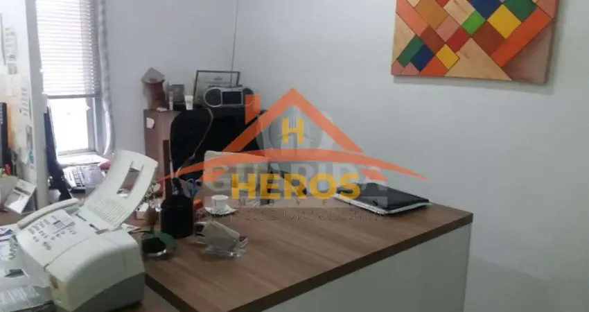 Sala comercial com 3 salas à venda na Rua Barão do Triunfo, 720, Menino Deus, Porto Alegre