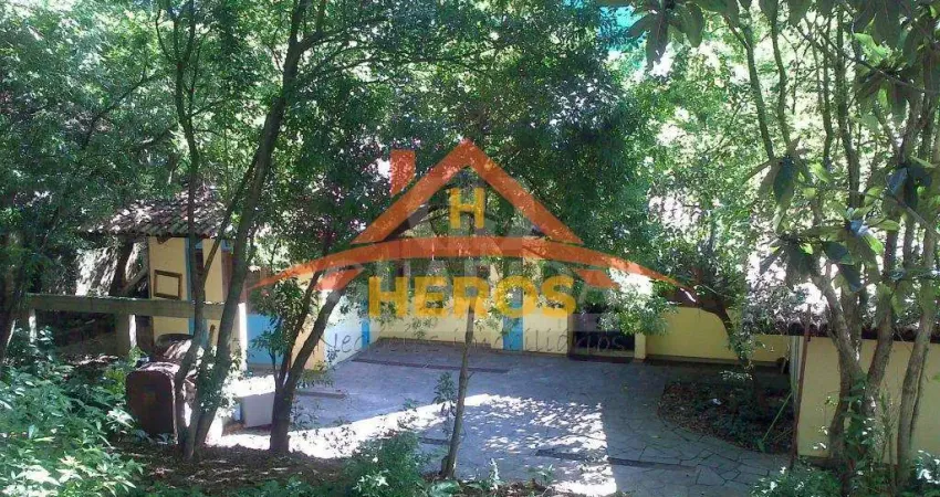 Casa em condomínio fechado com 4 quartos à venda na Avenida Professor Oscar Pereira, 3511, Glória, Porto Alegre