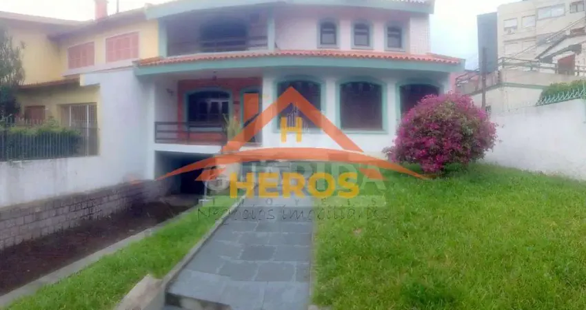 Casa com 4 quartos à venda na Rua Jaguari, 748, Cristal, Porto Alegre