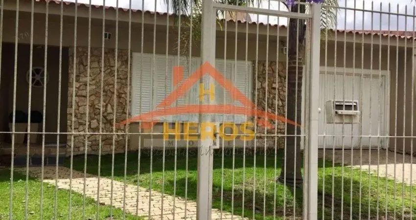 Casa com 3 quartos à venda na Rua Benjamim Moresco, 750, Aberta dos Morros, Porto Alegre
