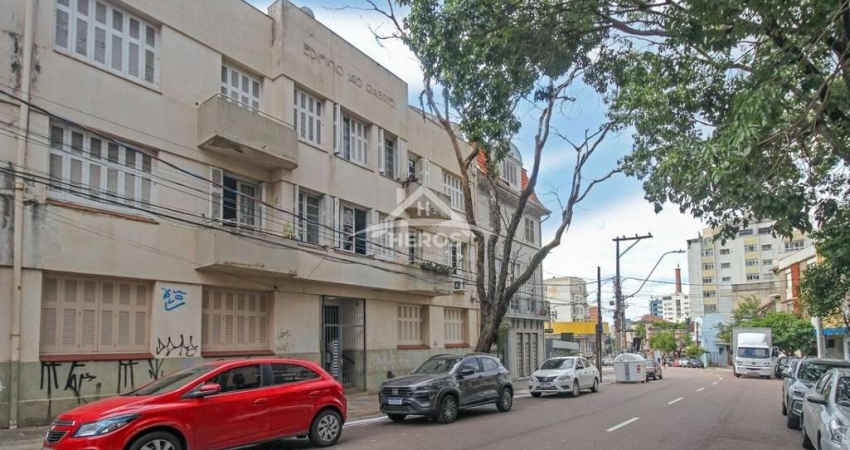 Apartamento com 2 quartos à venda na Avenida Cristóvão Colombo, 89, Floresta, Porto Alegre