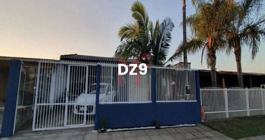 CASA COM 4 DORMITÓRIOS!
