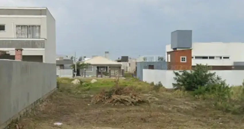 Terreno à Venda na Praia do Village – Posto 09 em Capão Novo
