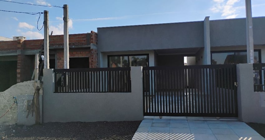 Casa Geminada à Venda em Capão Novo