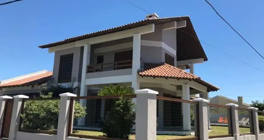 Linda casa para locação temporada no bairro araçá em capão da canoa