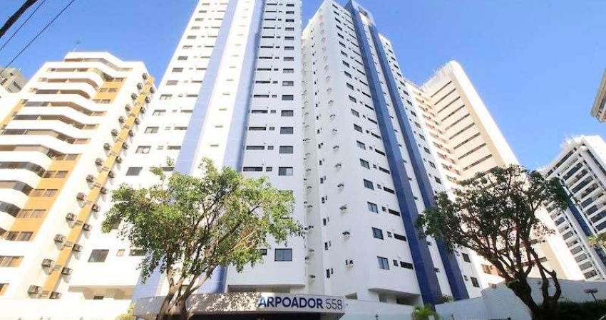 Apartamento Três Quartos para Venda no Aquárius.