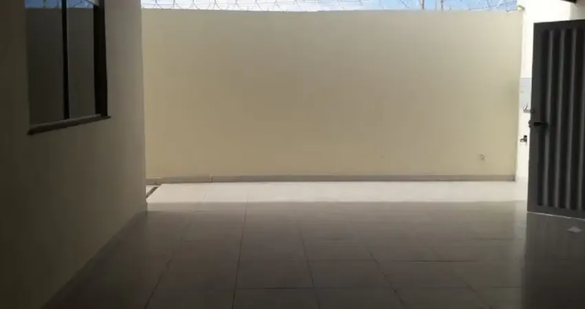 Vende-se imóvel novo no Santa Rosa