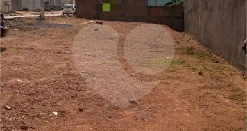 Terreno à venda em Residencial Coxipó - MT