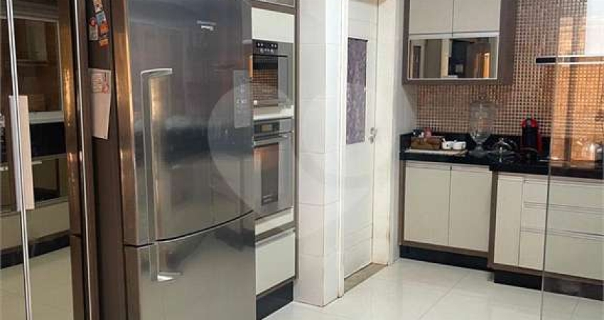 Condomínio com 3 quartos à venda em Jardim Imperial - MT