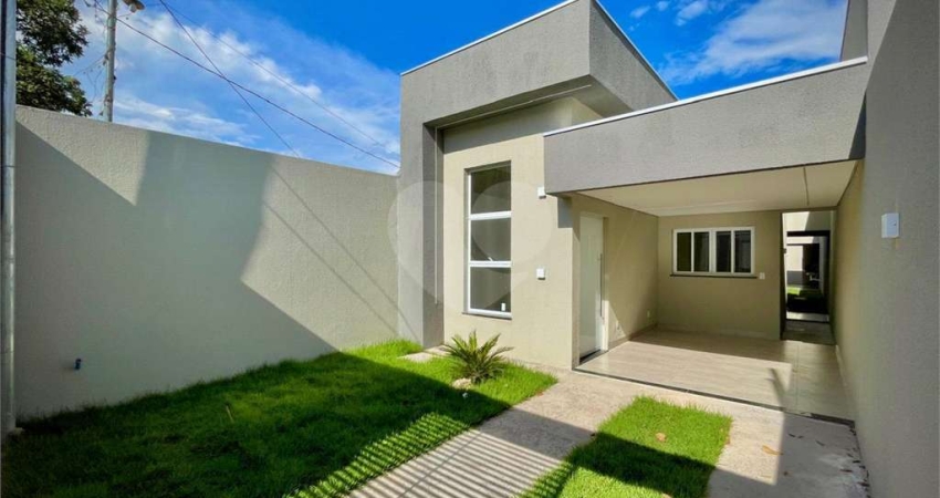 Casa com 3 quartos à venda na Anápolis, Coophema, Cuiabá
