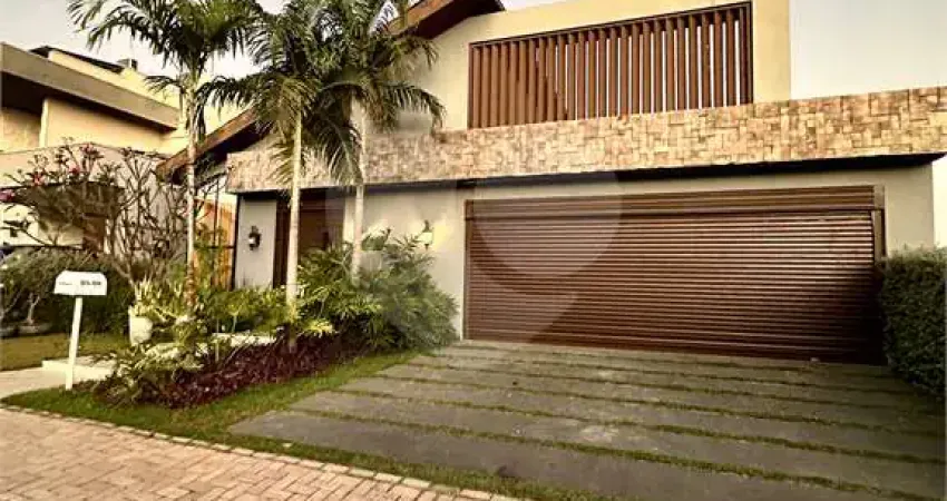 Terreno em condomínio fechado à venda no Ribeirão do Lipa, Cuiabá 