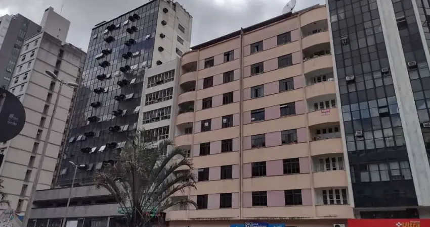Apartamento com 3 dormitórios à venda, 100 m² por R$ 350.000,00 - Centro - Juiz de Fora/MG