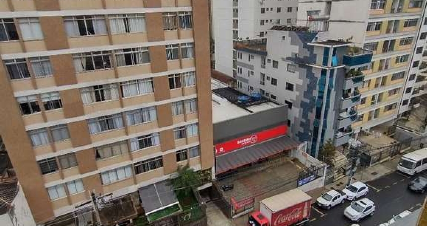 Apartamento com 3 dormitórios à venda, 130 m² por R$ 499.000,00 - Centro - Juiz de Fora/MG