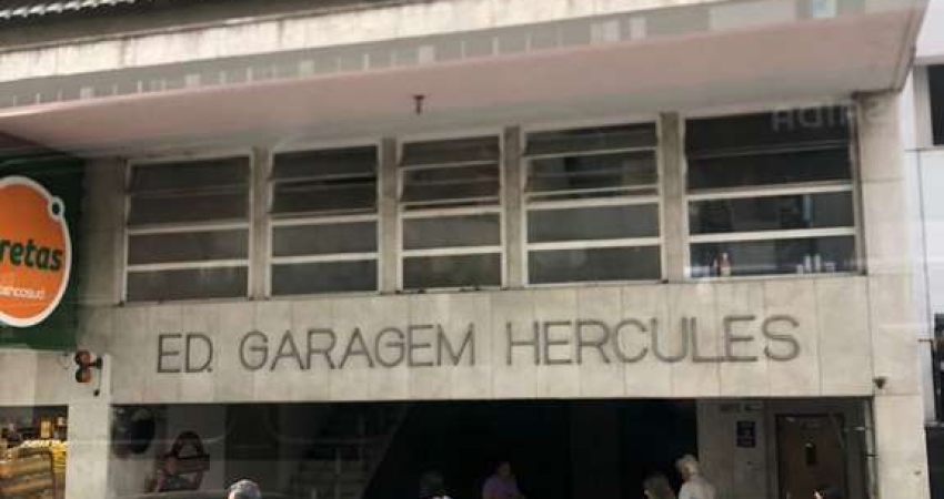 Box/Garagem à venda por R$ 90.000,00 - Centro - Juiz de Fora/MG