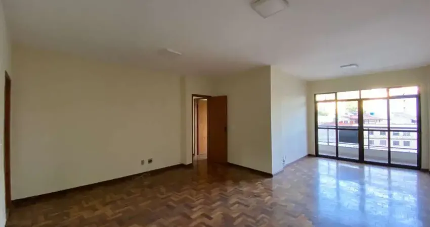 Apartamento com 3 dormitórios à venda, 120 m² por R$ 780.000,00 - São Mateus - Juiz de Fora/MG